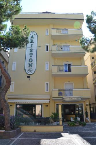 Hotel Ariston Misano Adriatico Exteriör bild